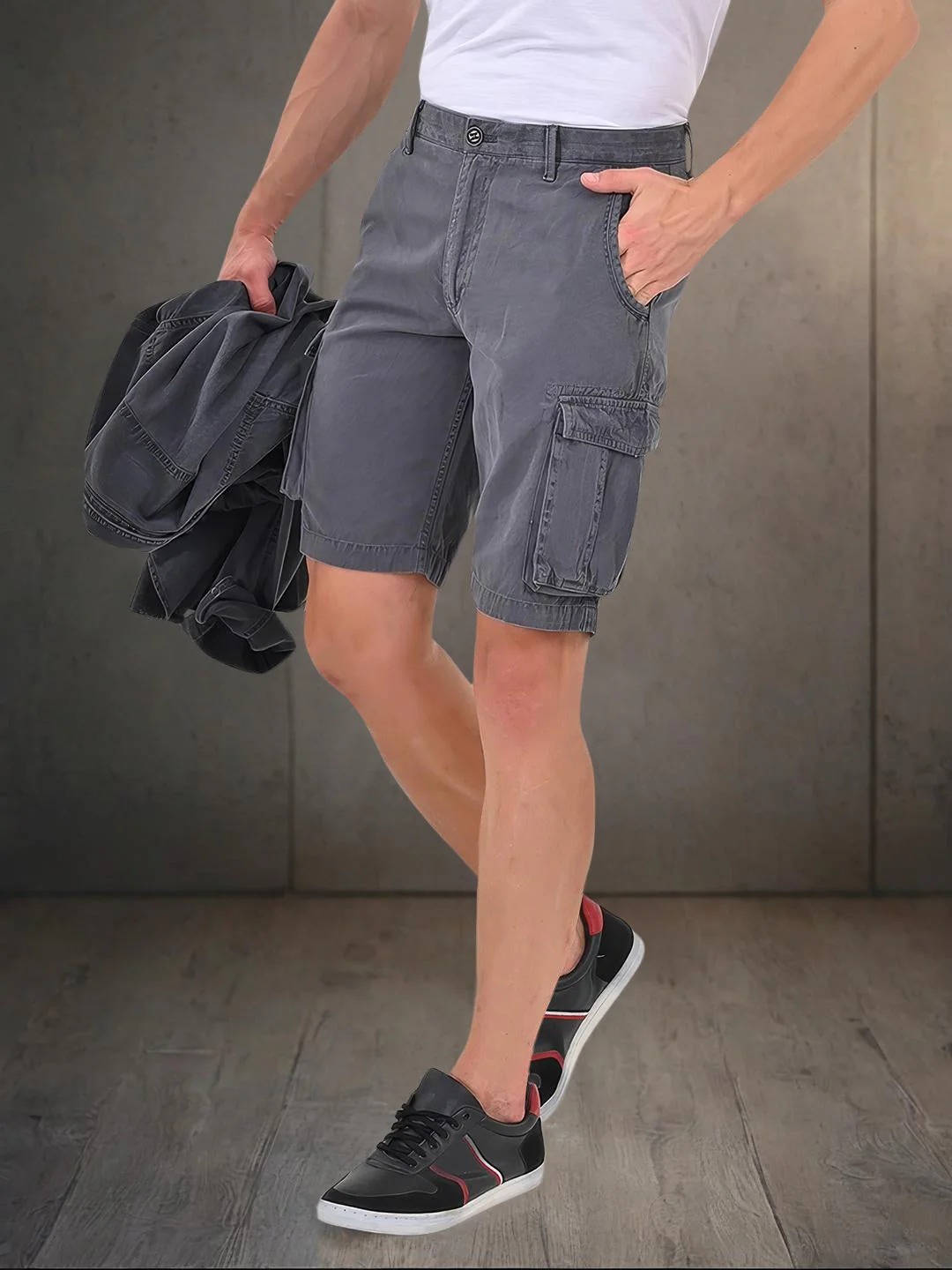 Indian Terrain Men's Regular Fit Solid Grey Shorts
